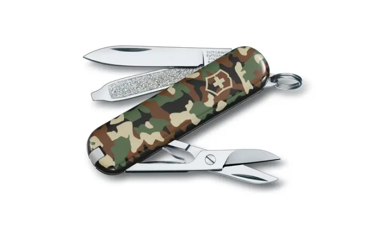 Navaja Victorinox 06223.94 CAMUFLAJE Classic-SD 7 Usos.